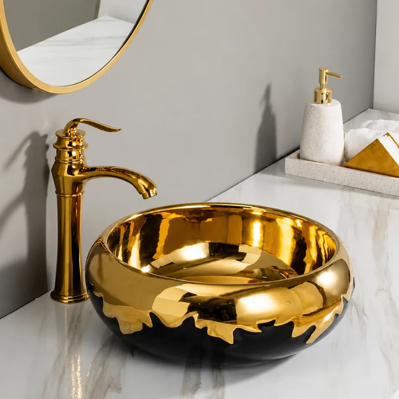 Black Gold Round — view 1